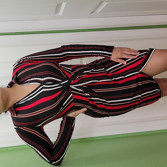 Derek Heart Dresses & Skirts - Derek Heart Women Vertical Striped Dress, Small